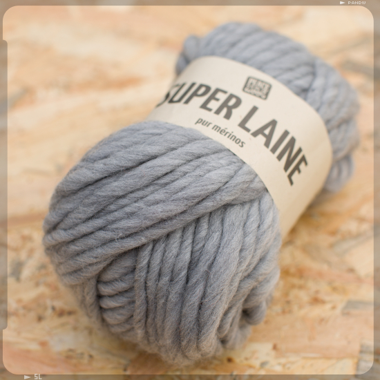 Fil de laine, fil à tricoter super épais Novita Hygge Wool, fil à tricoter  super volumineux, fil à pli unique, fil lavable en machine, fil de laine  pure -  France